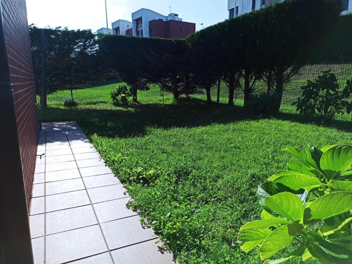 Апартаменты Bajo Con Jardin Privado Сантандер Экстерьер фото